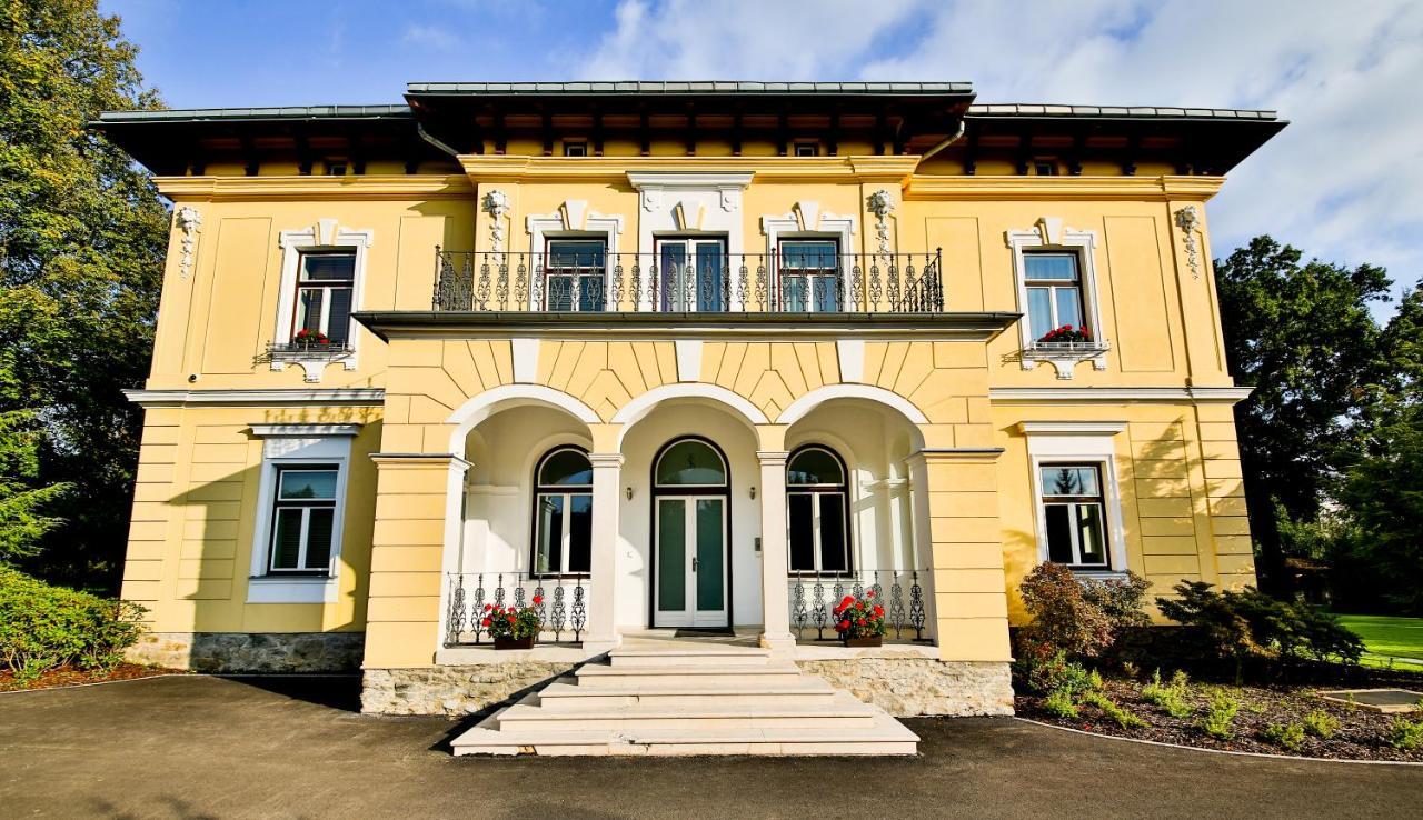 Villa Aurelie Velke Losiny Exterior photo